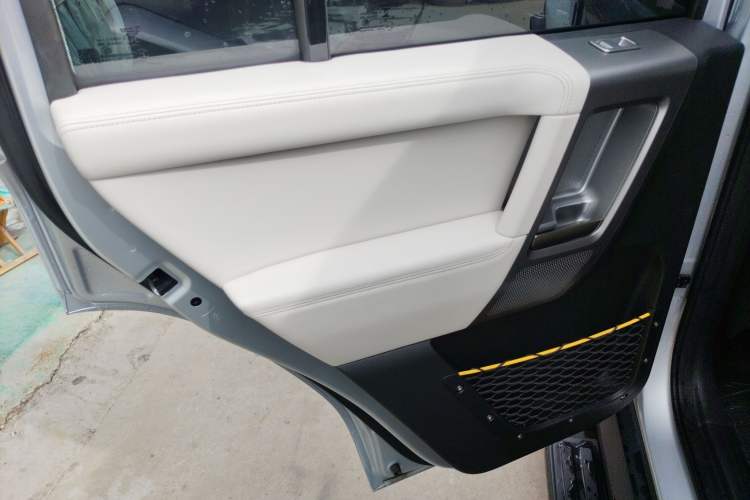 Used  V23 2025 401 Two-Wheel Drive Intelligent Driving Version