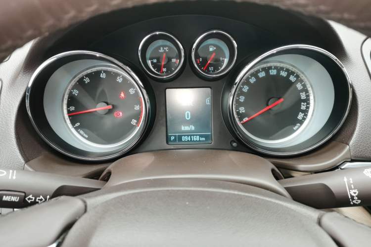 Used Buick Regal 2014 2.0L Leading Fashion Edition
