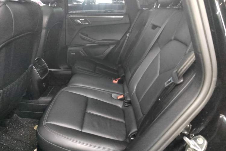 Used Porsche Macan 2018 Macan 2.0T
