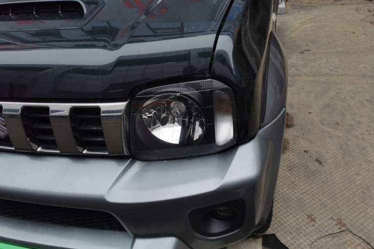 Used Suzuki Jimny 2015 1.3 AT Mode3 Navigation Edition