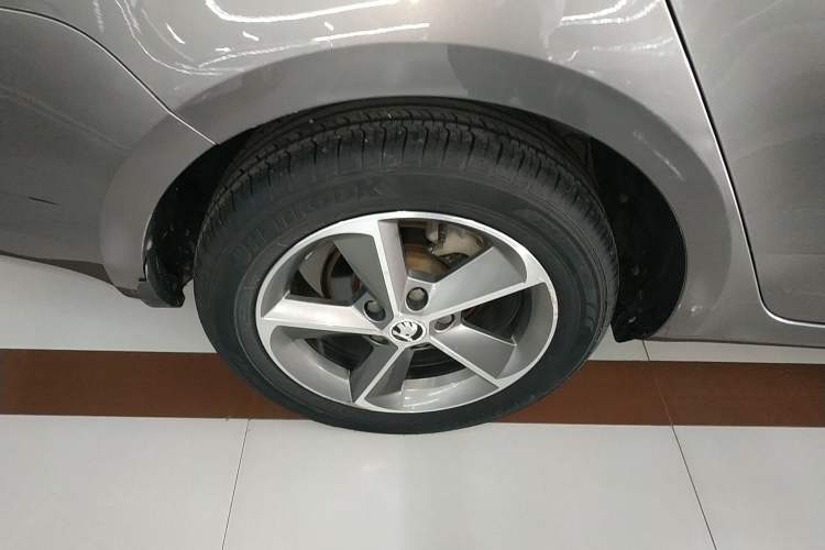 Used Skoda Octavia 2016 1.6L Automatic Chuanxing Edition
