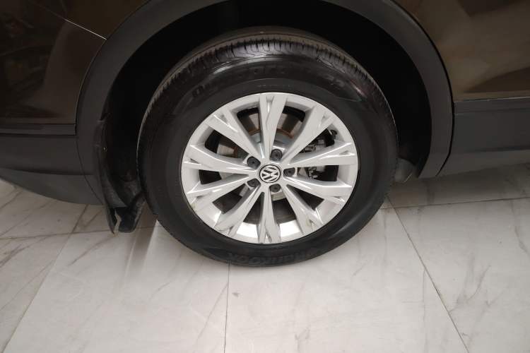 Used Volkswagen Tiguan L 2018 330TSI Automatic Two-Wheel Drive Luxury Edition
