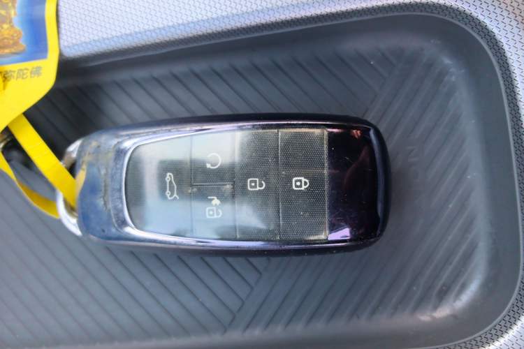 Used AION Y 2023 Younger