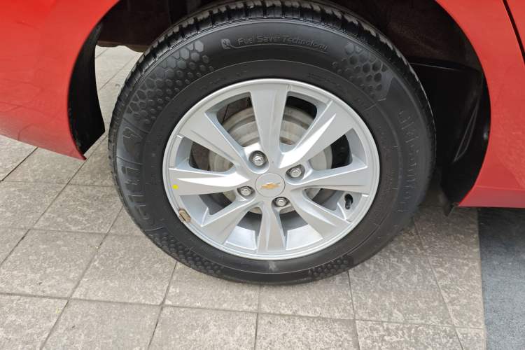 Used Chevrolet Sail 2015 Sail 3 1.5L Manual with Ideal Sunroof Edition
