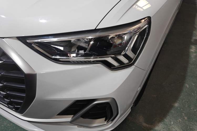 Used Audi Q3 2021 35 TFSI Fashion Dynamic Model
