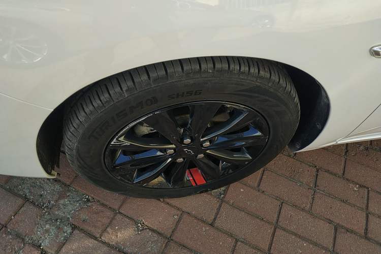 Used Chevrolet Monza 2020 Light Hybrid Redline 320T Dual-Clutch Joyful Edition
