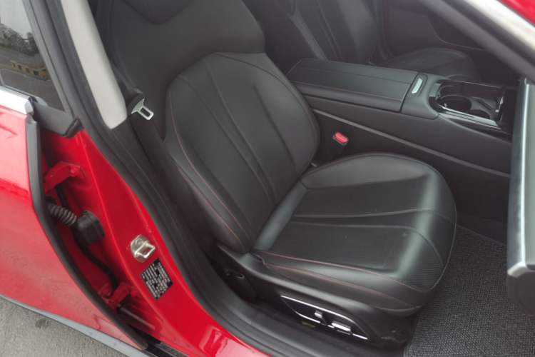 Used XPeng P7 2022 670E+
