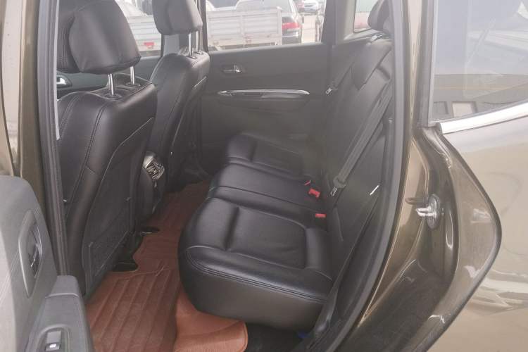 Used Peugeot 3008 2013 2.0L Automatic Classic Edition
