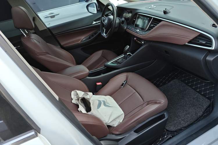 Used Buick GL6 2019 18T 6-Seater Connected Luxury Version China VI Standard
