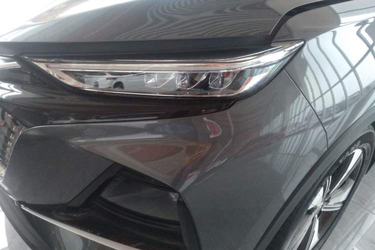 Used Changan X7 PLUS 2024 1.5T Automatic Luxury 7-Seater
