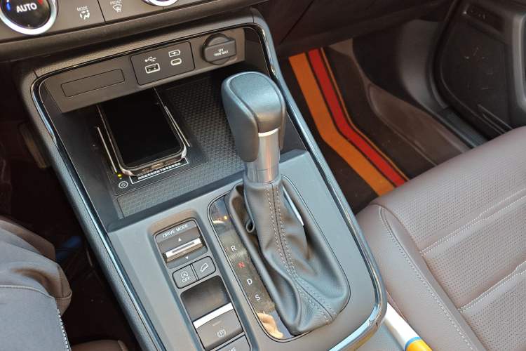 Used Honda CR-V 2023 240TURBO Two-Wheel Drive Smart Edition 5 Seats
