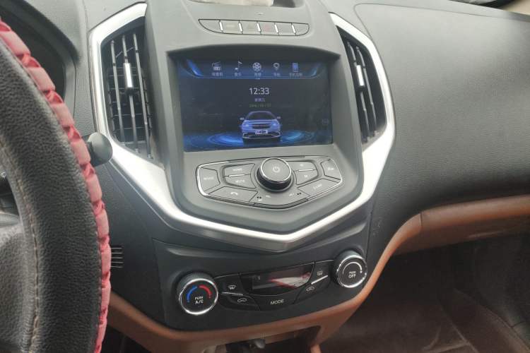 Used Geely Auto Diamond 2016 1.5L Manual Entry-Level Trim