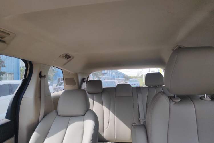 Used Buick GL8 2018 28T Comfort Model China VI Standard
