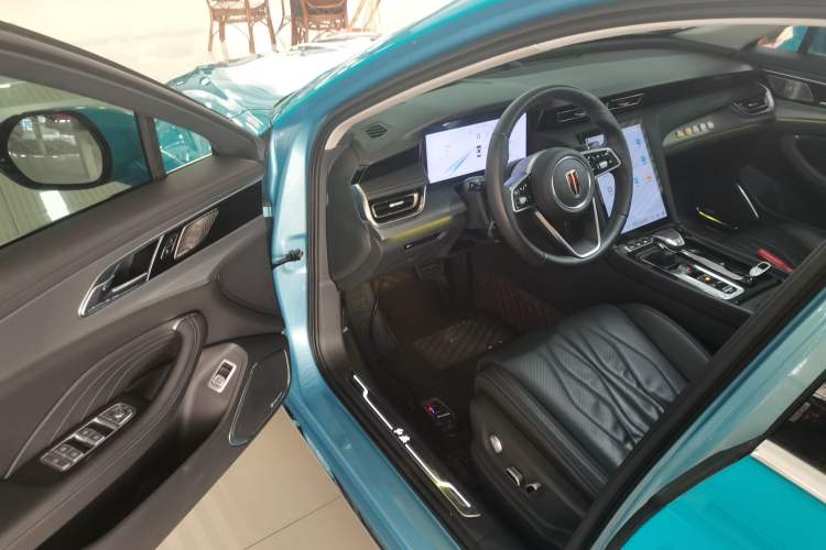 Used Hongqi H5 2024 2.0T Automatic Smart Connect Flagship Edition
