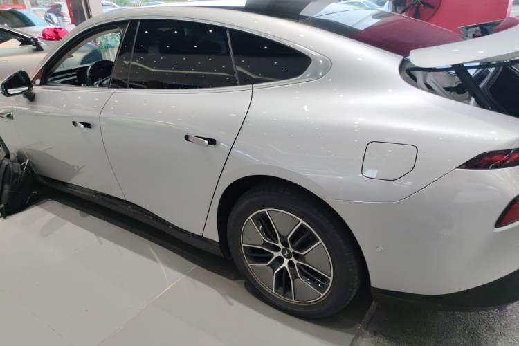 Used XPeng P7 2023 P7i 702 Pro
