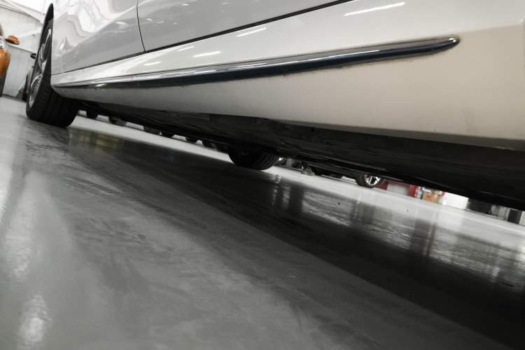 Used Mercedes-Benz E-Class 2017 E 200 L Sport 4MATIC
