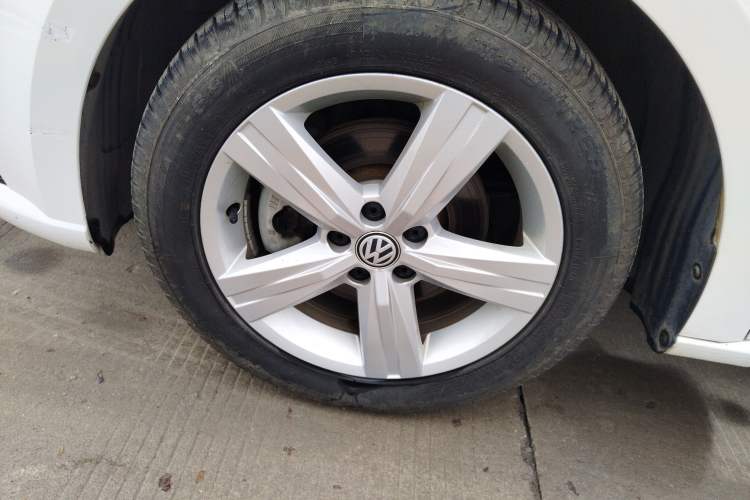 Used Volkswagen Lavida 2018 Classic 1.5L Automatic Fashion Edition China VI Standard
