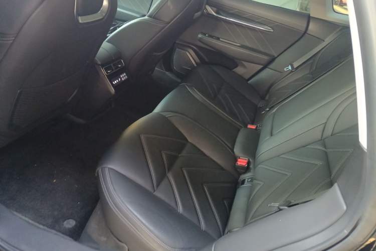 Used Zeekr 001 2023 YOU Edition 100 kWh