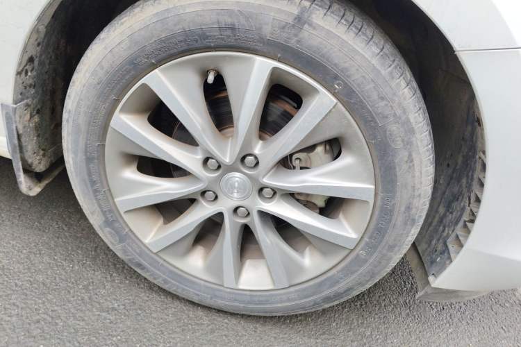 Used Buick GL6 2019 18T 6-Seater Connected Luxury Version China VI Standard
