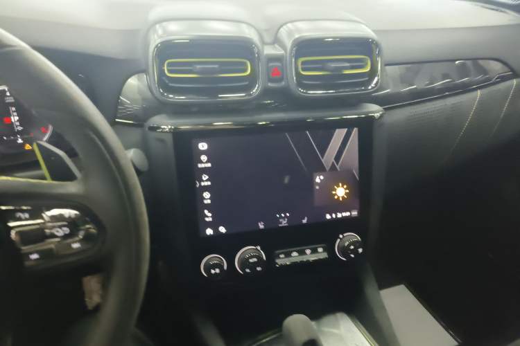 Used Lynk & Co 03 2019 03+ 2.0TD Automatic Wind-Chasing Edition
