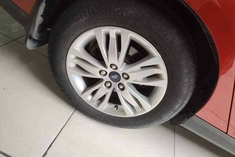 Used Ford Focus 2012 Sedan 1.6L Automatic Comfort Model