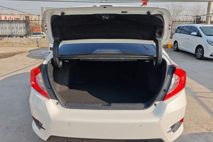 Used Honda Civic 2019 220TURBO CVT Dynamic Edition China VI Emission Standard