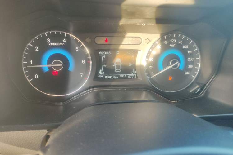 Used Dongfeng Fengon 580 2017 Revised Version 1.5T CVT Luxury Edition
