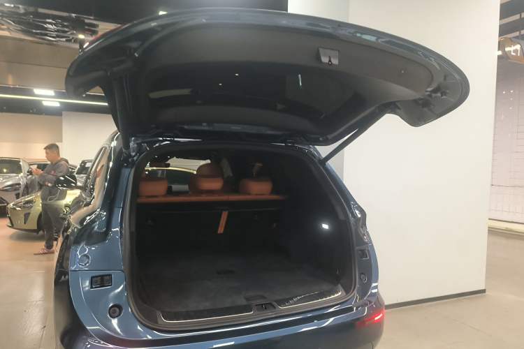 Used Hima AITO M7 2024 1.5T Intelligent Drive 4WD Ultra Version 5 Seats