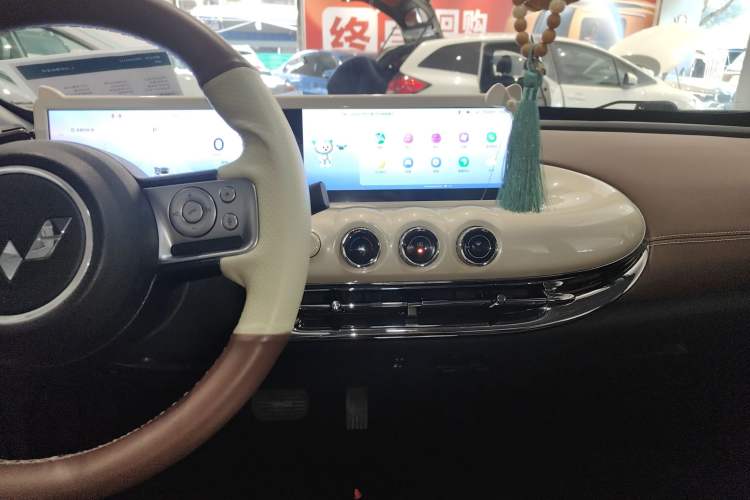 Used Wuling Bingo 2023 333 km Lingxi Connected Version