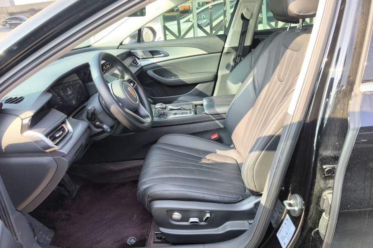 Used Hongqi H5 2024 2.0T Automatic Smart Connect Flagship Edition