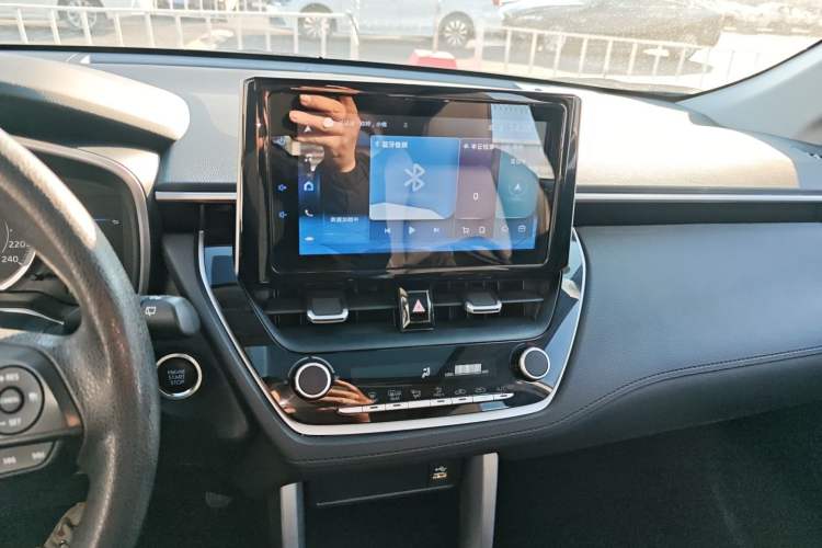 Used Toyota FRONTLANDER 2022 2.0L CVT Luxury PLUS Edition
