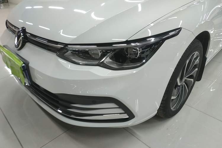 Used Volkswagen Golf 2024 280TSI DSG Pro 50th Anniversary Edition
