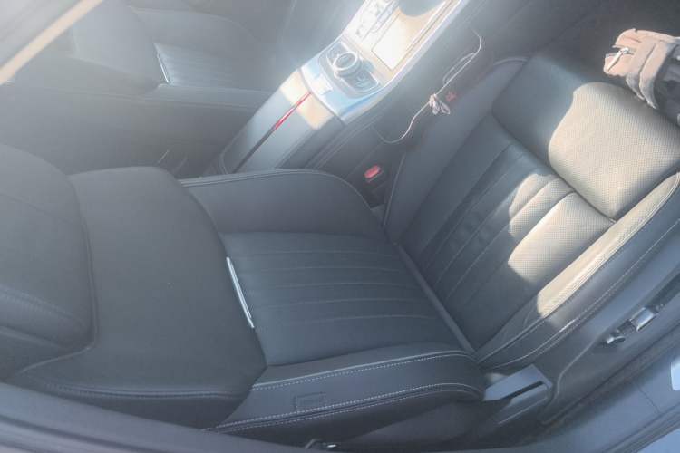 Used Hongqi H9 2022 2.0T Smart Connect Flagship Edition
