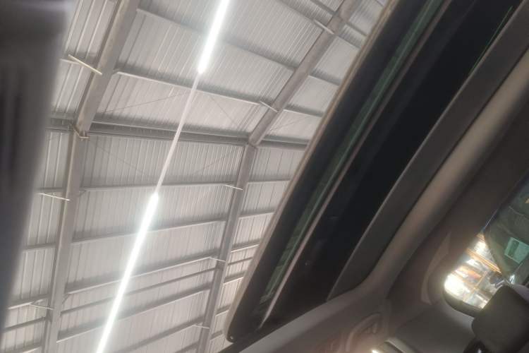 Used Volkswagen T-ROC 2021 280TSI DSG Two-Wheel Drive Comfort Connect Edition