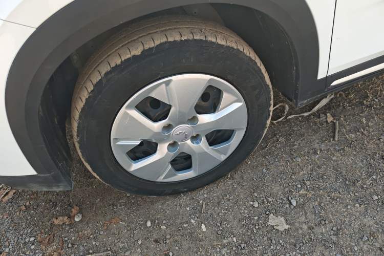 Used Wuling Alvez 2022 1.5L Manual Free-Style Model
