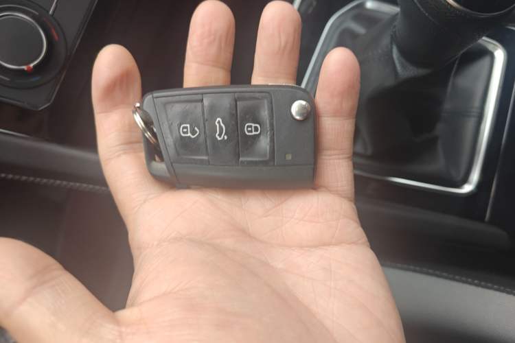 Used Jetta VS5 2022 280TSI Manual Advanced Trim