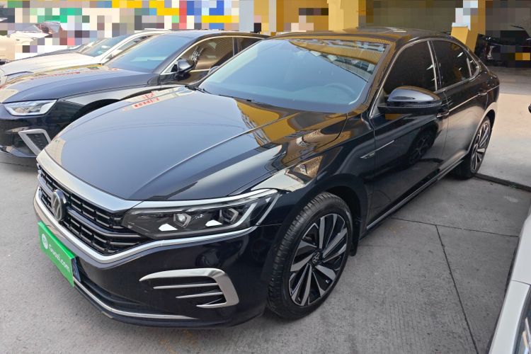 Used Volkswagen Passat 2023 Revised 380TSI Luxury Edition