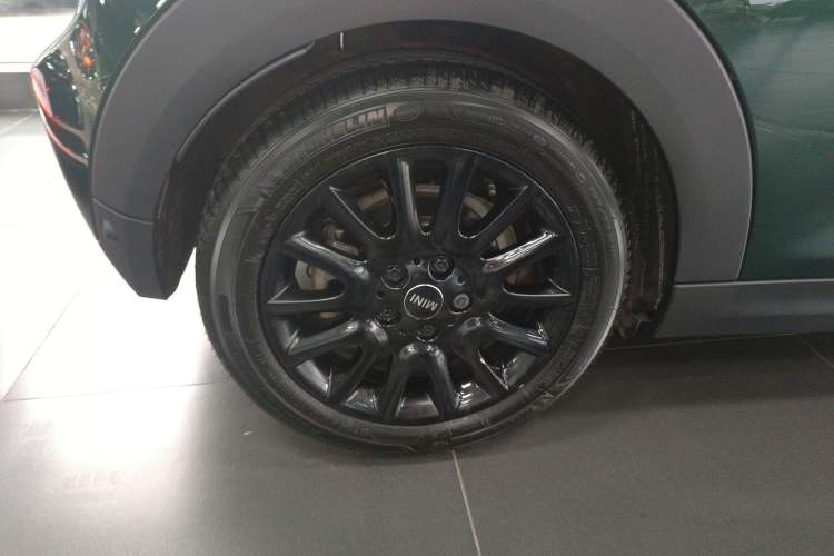 Used  MINI 2019 1.5T COOPER Classic Edition