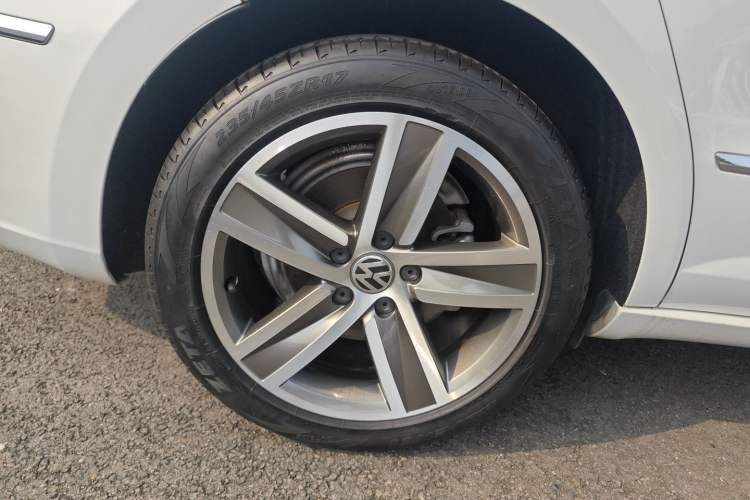 Used Volkswagen FAW-Volkswagen CC 2016 1.8TSI Prestige Model
