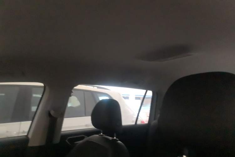 Used Volkswagen Tiguan L 2023 330TSI Automatic Two-Wheel Drive Comfort Edition