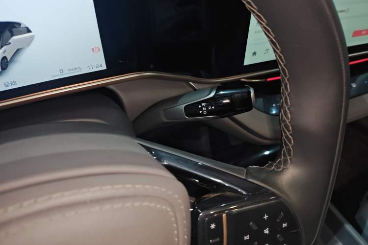 Used Hongqi EH7 2024 820 Pro
