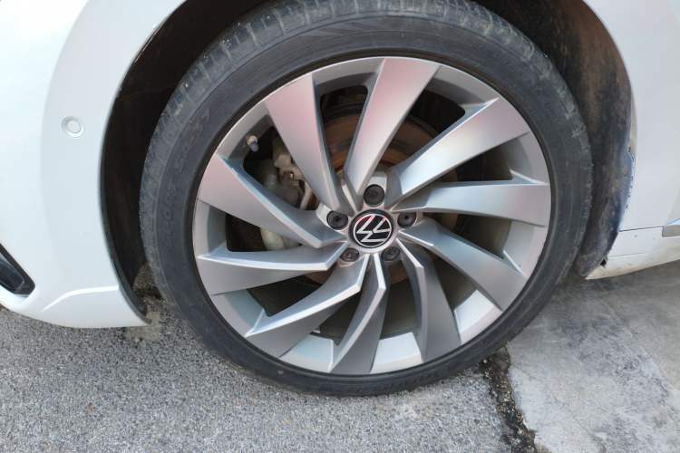 Used Volkswagen FAW-Volkswagen CC 2023 380TSI Striking Edition
