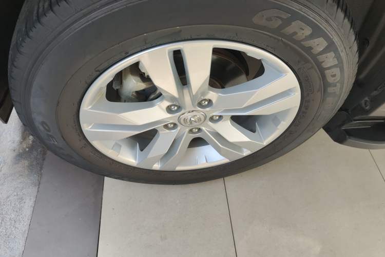 Used Changan CS75 2017 Shangkui Edition 1.5T Automatic Fengxiang Model