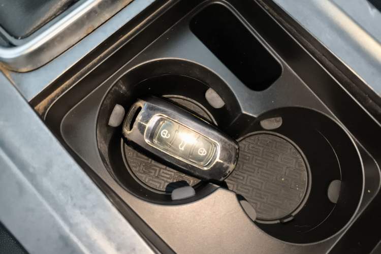 Used Geely Auto Vision S1 2018 1.4T CVT FENGXING Model
