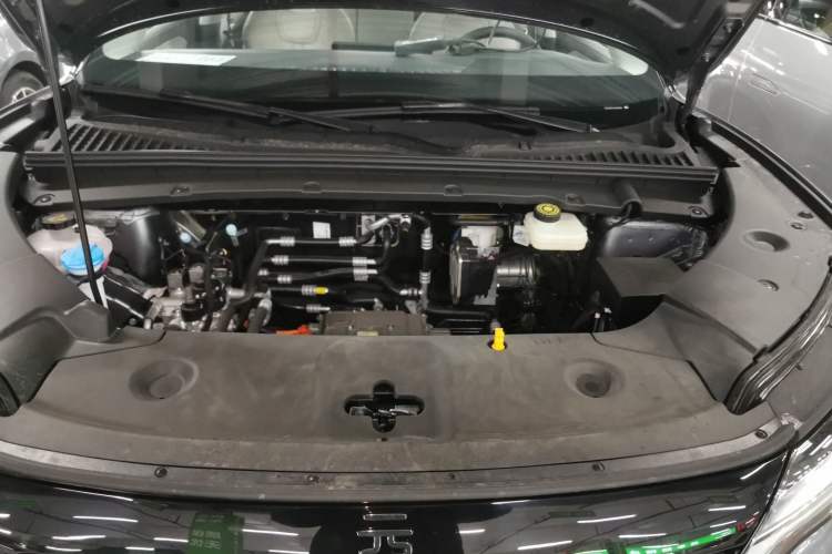 Used BYD Yuan UP 2025 Intelligent Driving Version 401 KM Dynamic Edition
