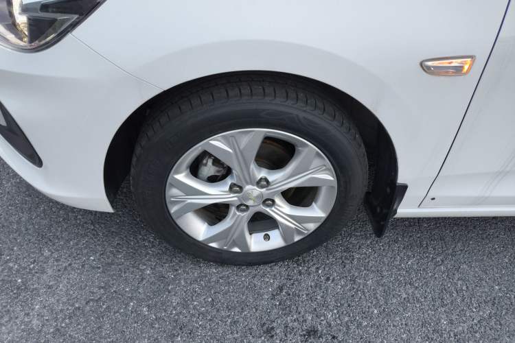 Used Chevrolet Cavalier 2020 325T Automatic Enjoyment Edition
