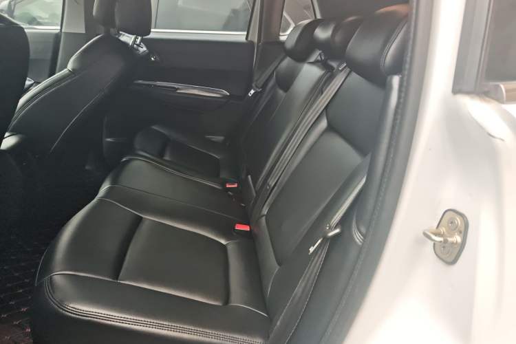 Used Peugeot 3008 2015 2.0L Automatic Classic Edition