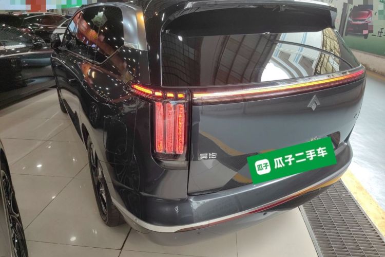 Used  HL 2025 350 Max Six-Seater LiDAR Version
