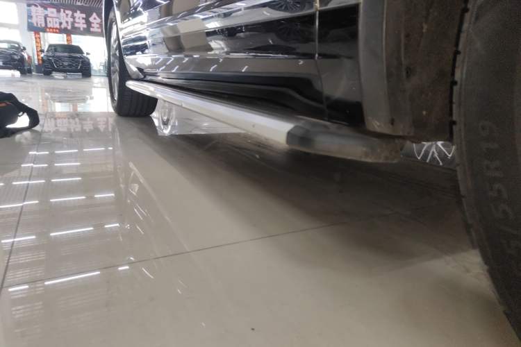 Used Volkswagen Touareg 2019 2.0 TSI Ruiyi Edition China V Standard
