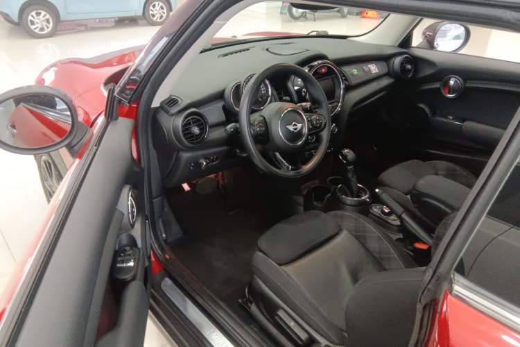 Used MINI MINI 2016 1.5T COOPER